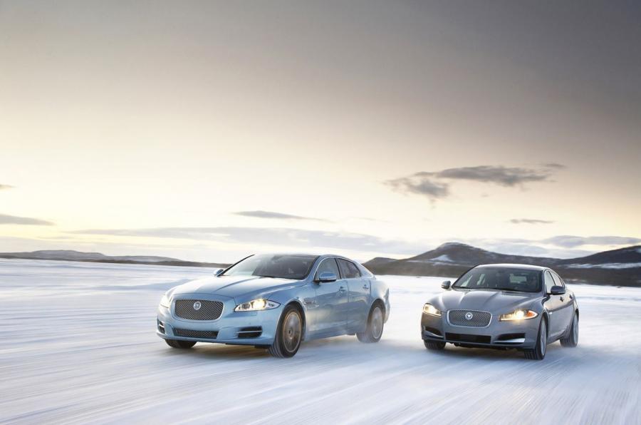  Jaguar XJ AWD 2013 года  (фото 17 из 27)